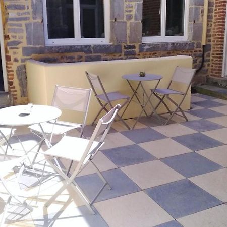 Comme Chez Soi Apartment จิเวต์ ภายนอก รูปภาพ